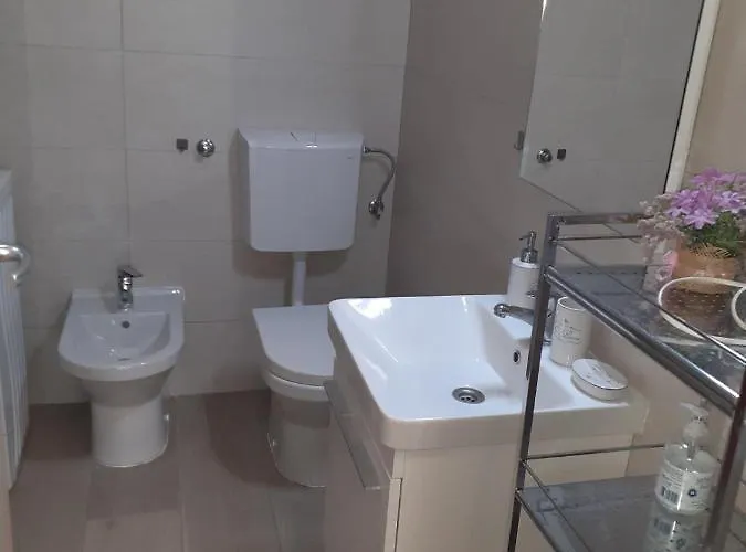 S Pogledom Na - Nada Appartement