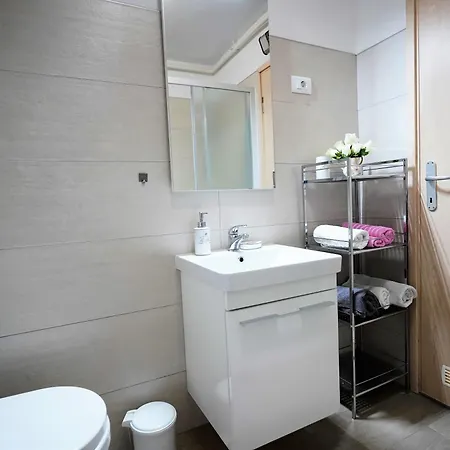 Apartment S Pogledom Na - Nada Pula