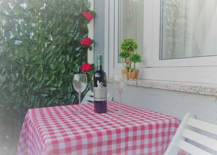 S Pogledom Na - Nada * 풀라