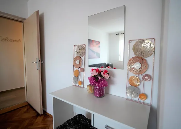 S Pogledom Na - Nada